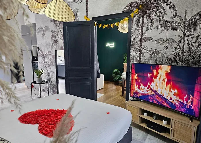 Suite Passion - Jacuzzi Prive - Table Massage