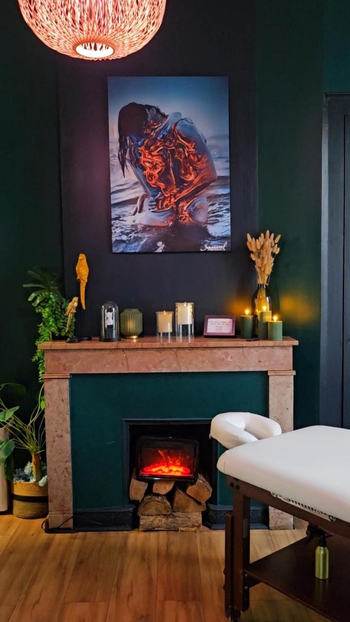 Appartement Suite Passion - Jacuzzi Prive - Table Massage *