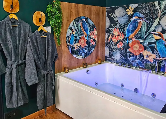 Suite Passion - Jacuzzi Prive - Table Massage