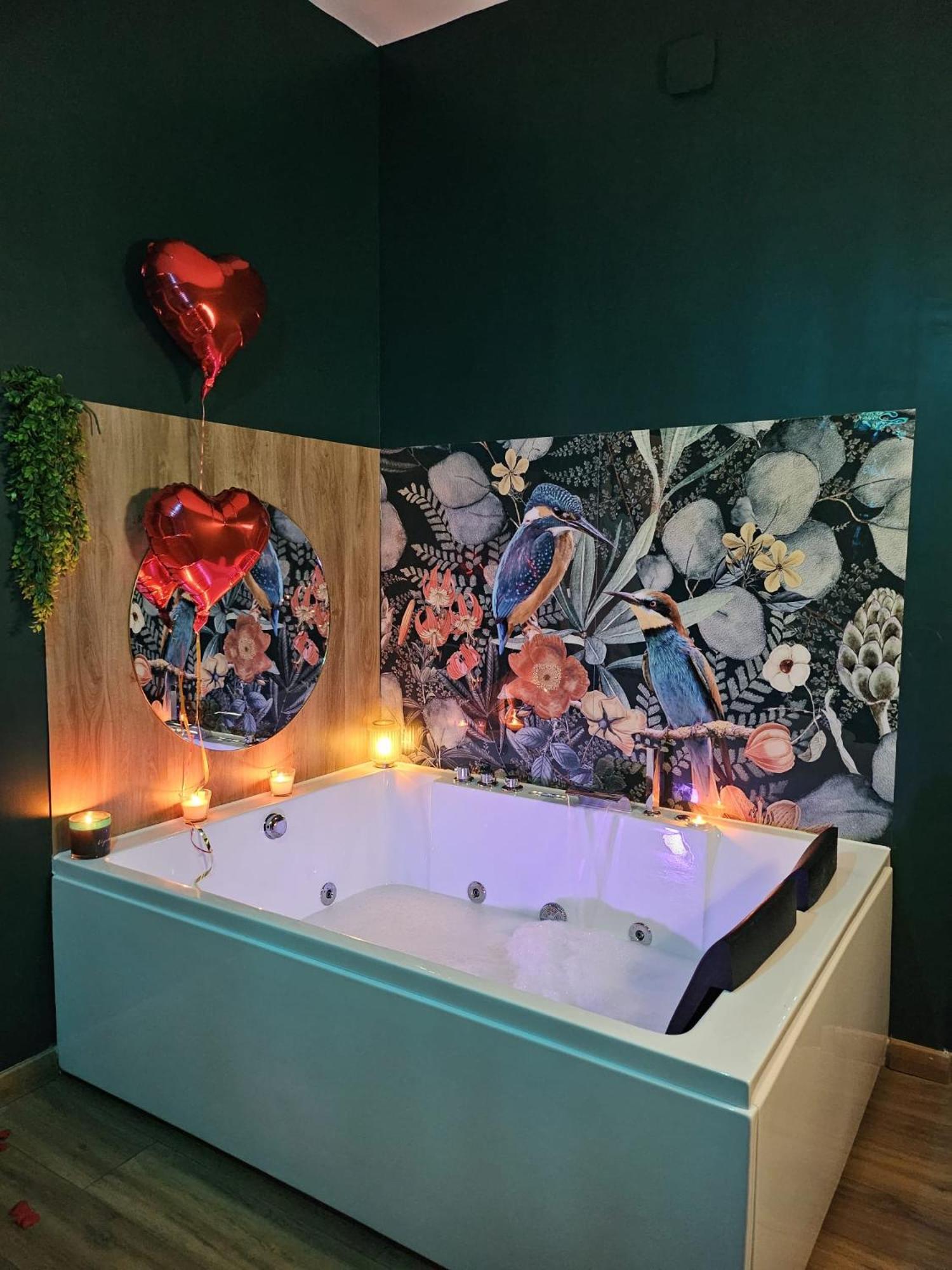 Passion - Jacuzzi - Table De Massage - 1 *