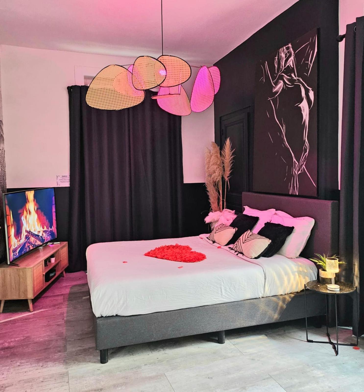 Passion - Jacuzzi - Table De Massage - 1 Apartamento *